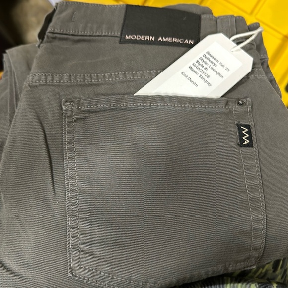 Modern American Lexington Fenim - Picture 1 of 1